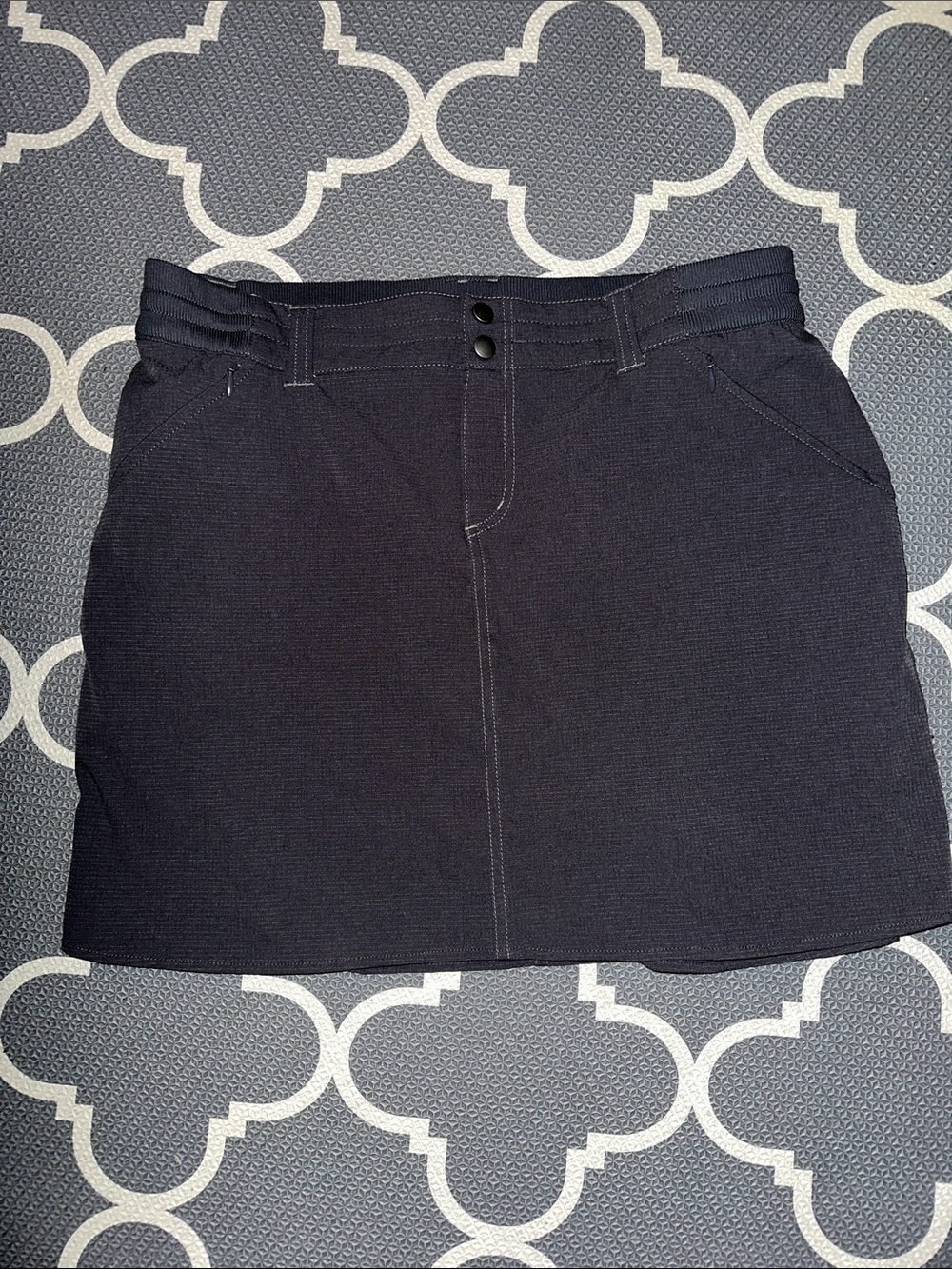 Kuhl women’s skorts size 10